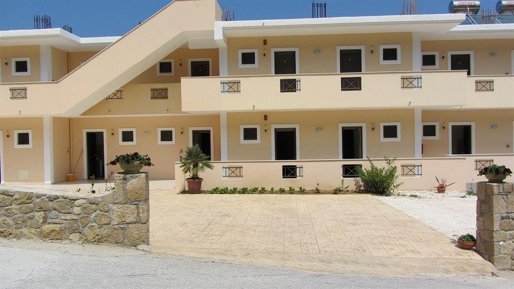 Levantino & Hotel apartamentowy 3*