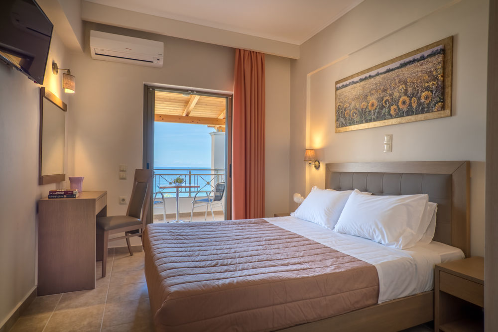 Levantino & Aparthotel 3*