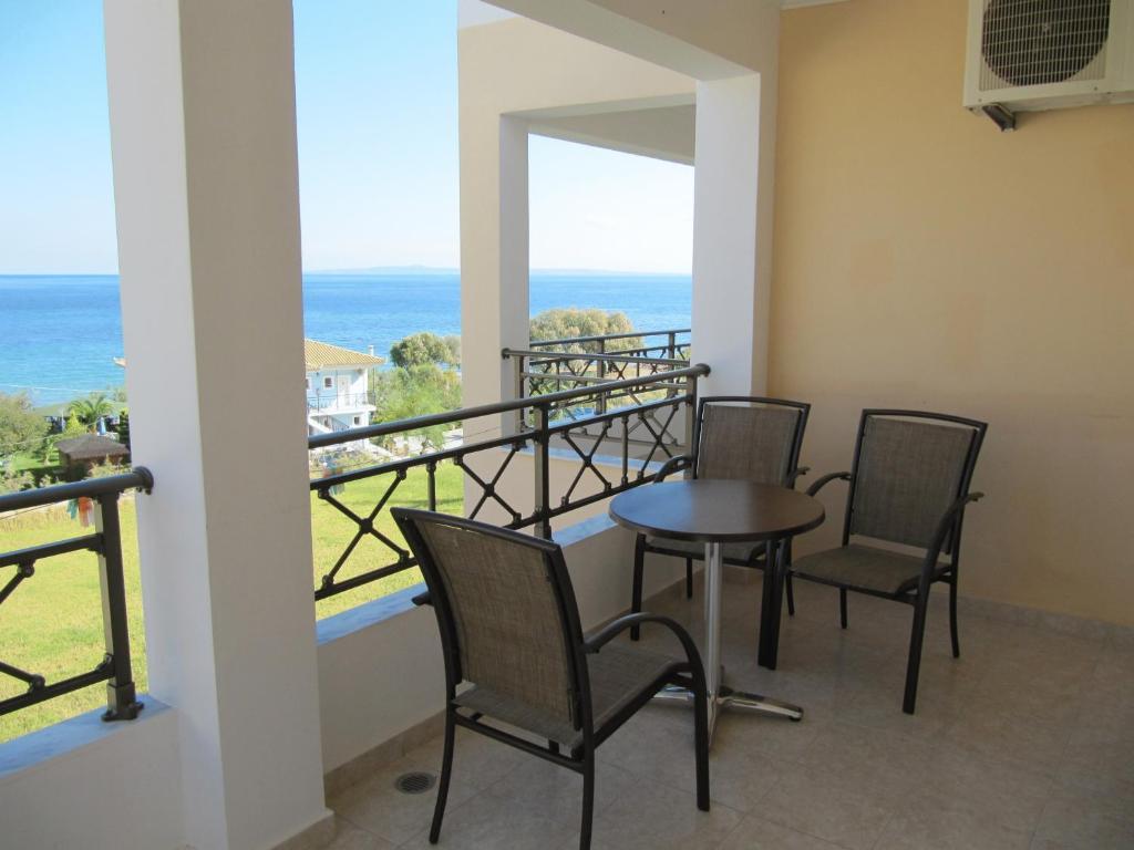 Aparthotel Levantino & 3*